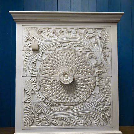 White ornate carved wood chest of 4 drawers